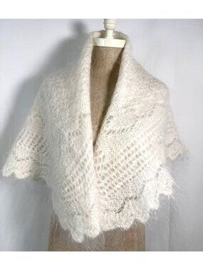 Vintage White Handknit Genuine Mohair Angora Goat Fur Shawl Lace Scarf Cape